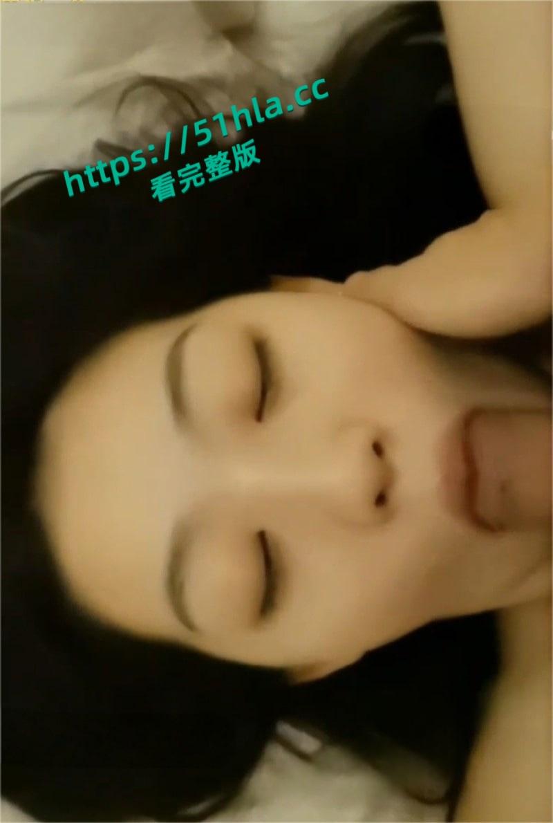 陕西西安美术学院【郑玉玲】为实现财富自由,誓要下海做网黄与男友苦练床技被曝光私拍!-6