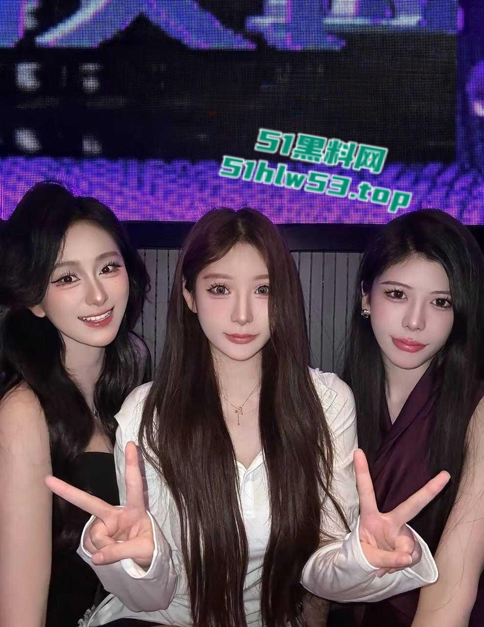 天津扫黑除恶漏网之鱼,抖音网红【墨心纹画】持枪威胁多名女性发生关系还给女的逼里入珠!-4