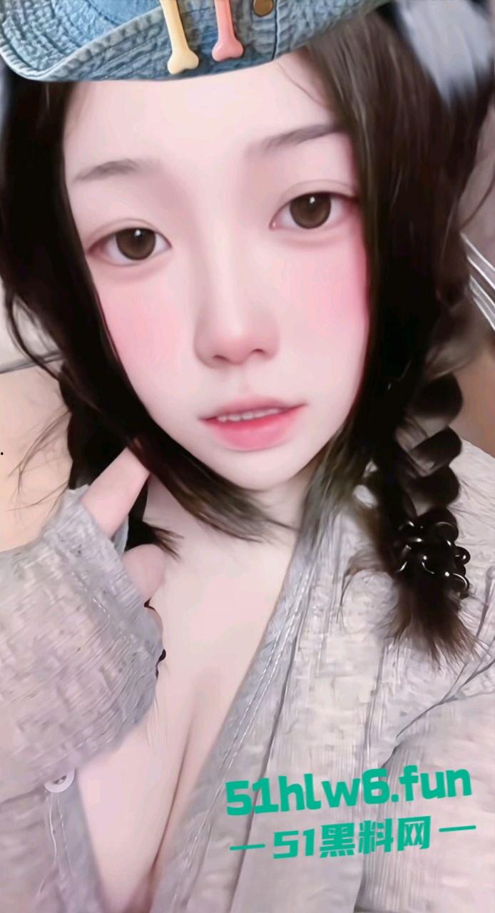 抖音反差元气美少女【full77】又纯又欲小母狗自慰性爱视频泄密,果然看起来约单纯床上约淫荡!-5