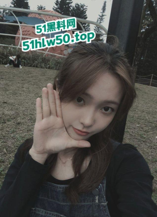 南昌双港邮政储蓄银行，信用卡专员【刘茜茜】表面女神私下母狗被大屌主人爽操曝光。-6