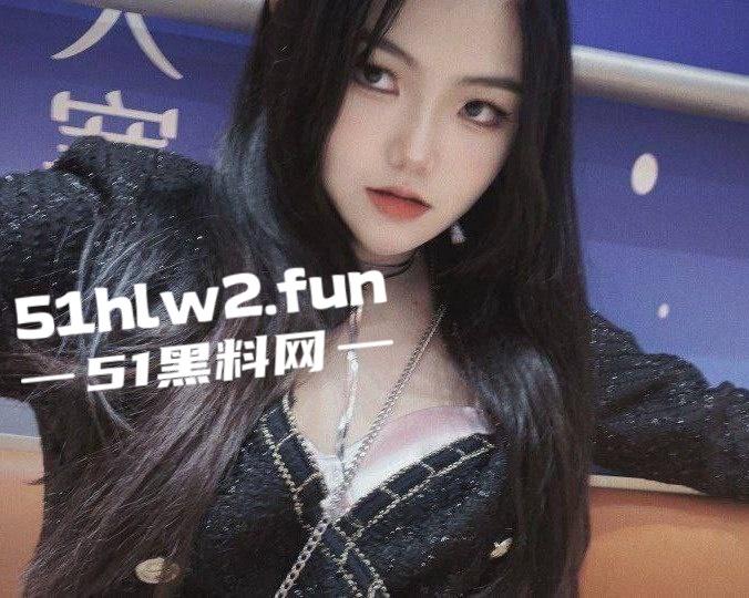 山东女子学院【张丽雨】高颜值长腿大奶尤物穿各式情趣丝袜自拍,勾引金主爸爸,化身女仆被金主激情爆操。-3