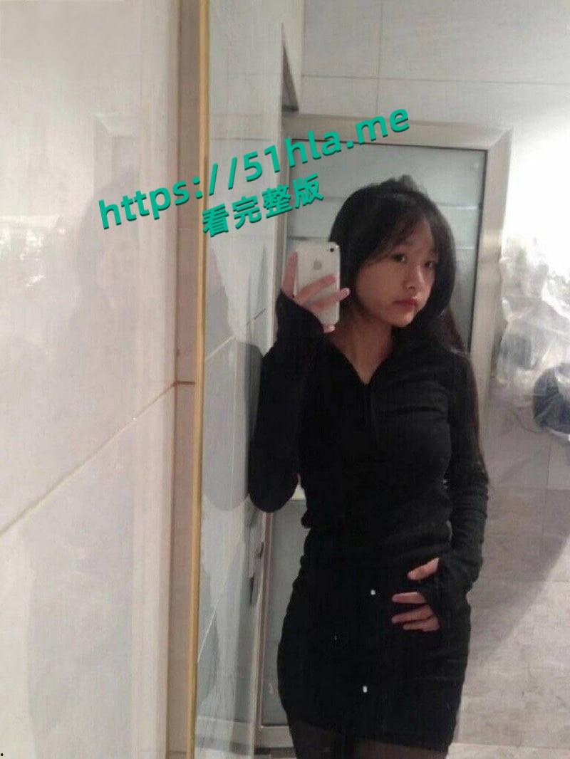 江苏南京信息职业技院【郑熠欣】与男友旅游途中彻底被征服,从此沉迷性爱快感淫骚无比!-3