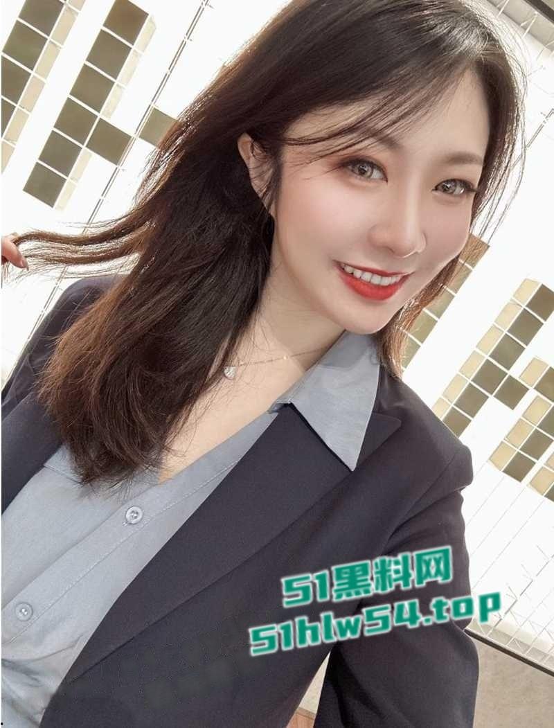 保时捷金牌销售【coco】车主做爱视频被老公曝光，极品身材比少女还要嫩！-4