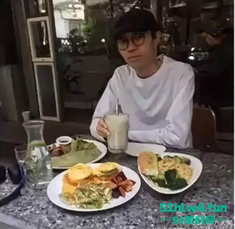 太突然!41岁歌手方大同去世生前长期吃素,死因细节曝光音乐才子离世真是太可惜了。-1