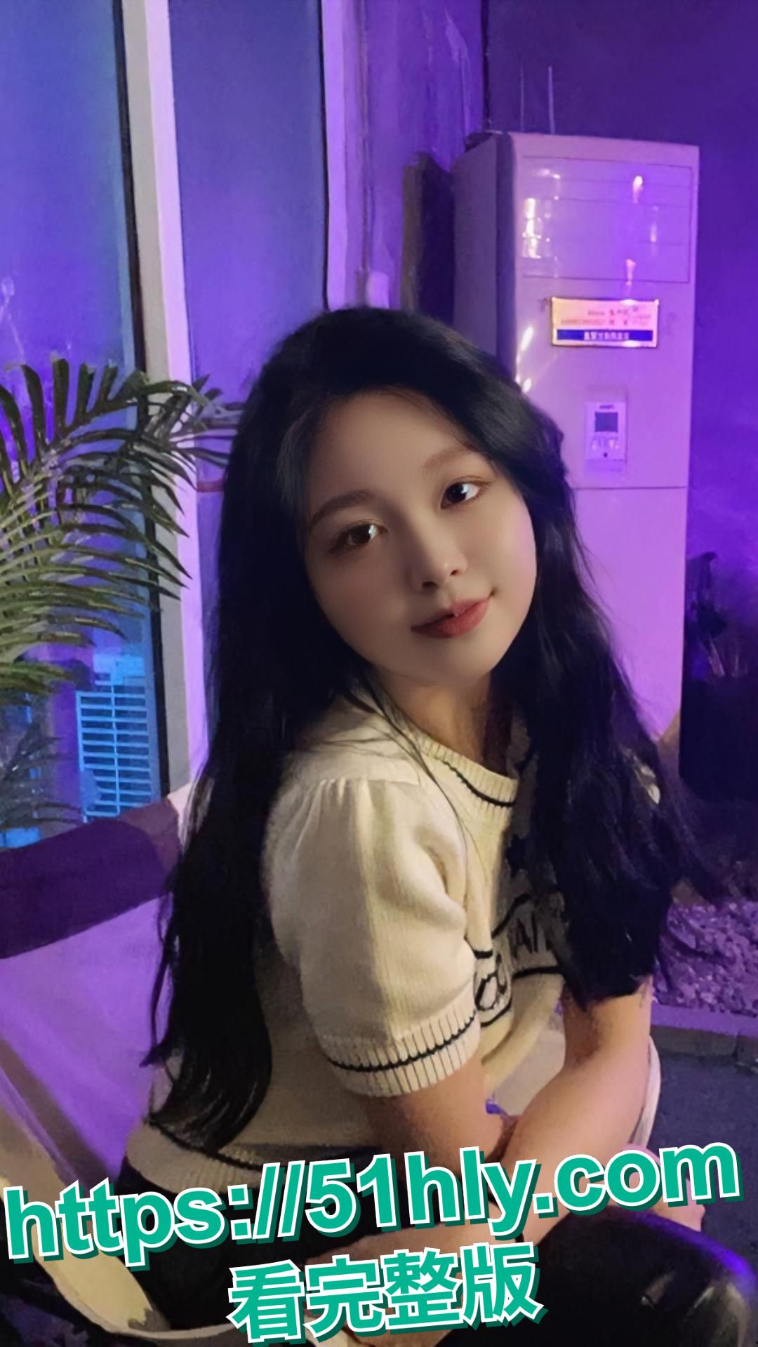 山西大学王颖颖与男友酒店缠绵 配合拍下艳照和视频 现在的大学生是真的会玩！-4