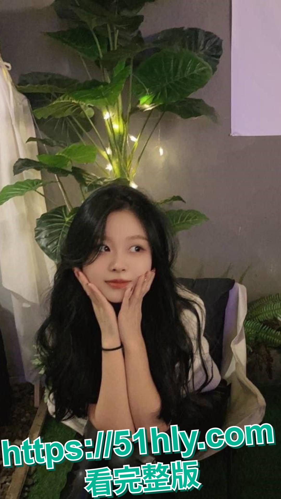 山西大学王颖颖与男友酒店缠绵 配合拍下艳照和视频 现在的大学生是真的会玩！-6