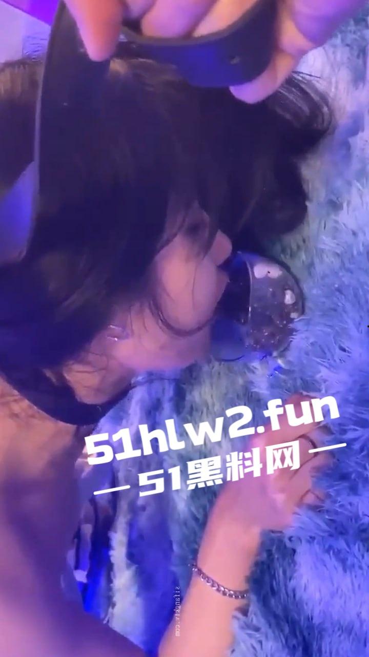 msgcp推特SM情侣,高颜美少女反差私拍穿性感情趣内衣摆拍,各种姿势啪啪巨乳肥臀看的是真诱人。-12