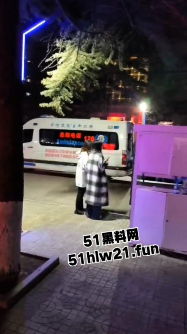 山西一高校女生厕所产子,涉事学校曝光内情,知情人透漏是教育系大一新生,毕业后找工作一定有优势。-5