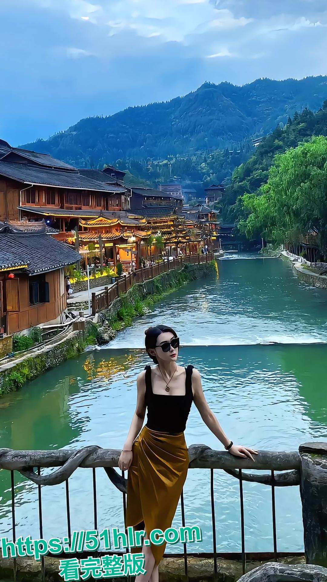 惊爆!菏泽高颜值女神刘鑫雨,早期自报不雅视频突流出!-8