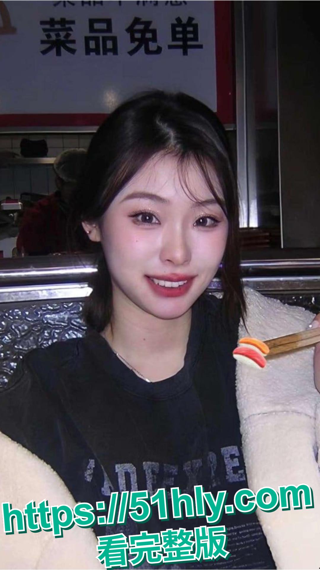 大连艺术学院 周诗琦 性爱调教视频遭前男友曝光 学校里教书育人 酒店里化身榨精母狗 极度反差!-9