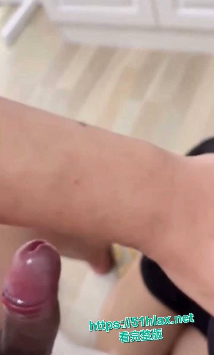 海角社区原创博主奶子即正义新作 极品嫩妹被调教爆操到淫叫连连-3