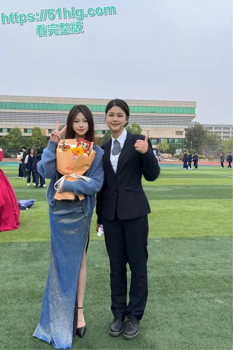 【广东韶关】实验中学【解璐菲】千里送逼,与前男友疯狂打炮视频流出, 被男友怒爆誓要搞臭这骚货!-1