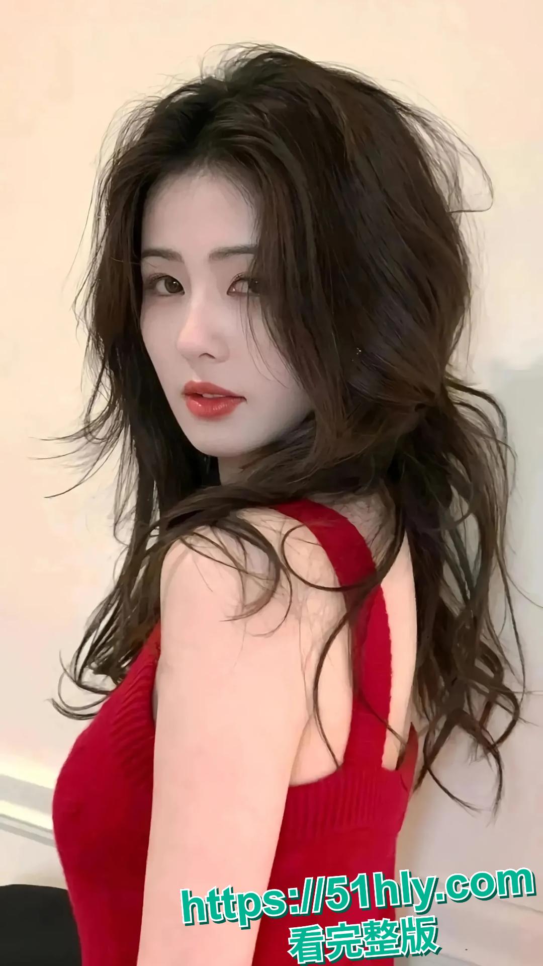 顶流明星白鹿从网红逆袭到深陷丑闻,不雅视频 + 资本潜规则,人设彻底崩塌?-2