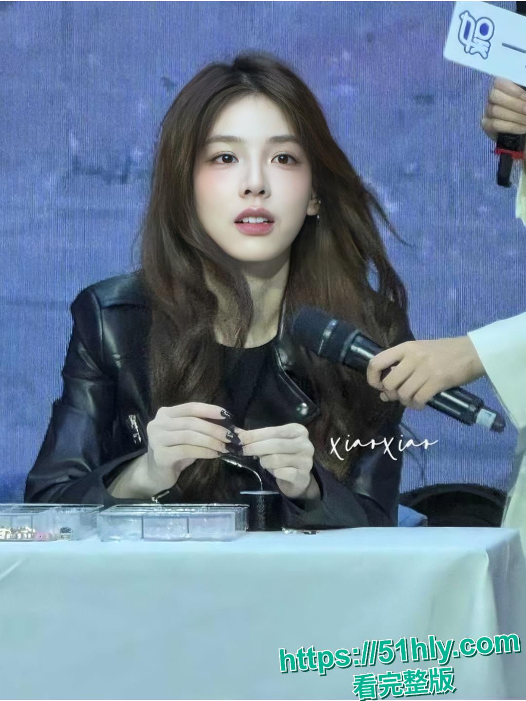 抖音千万级网红 孙一宁 被王思聪亲自实锤 双性恋女神竟是高端卖逼女 四年舔狗换来女神露脸口交视频!-6