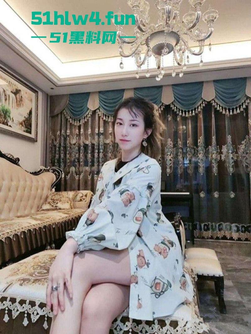 抖音极品御姐【禧阿妹】极致性爱大曝光！，情趣自慰 3p肛交各种狂野性爱私拍。-2