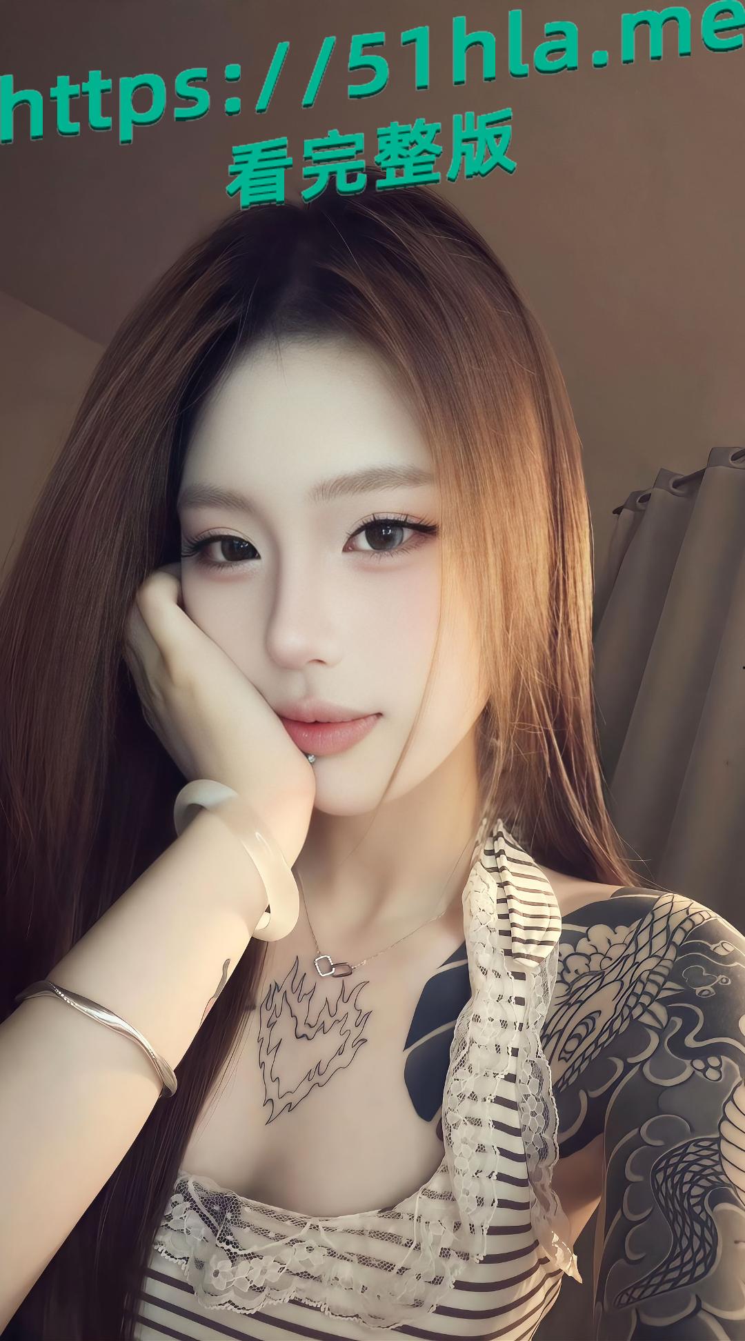 抖音女网红 mo你别哭 纹身女战士早期跟榜一大哥酒店激战视频曝光!-4