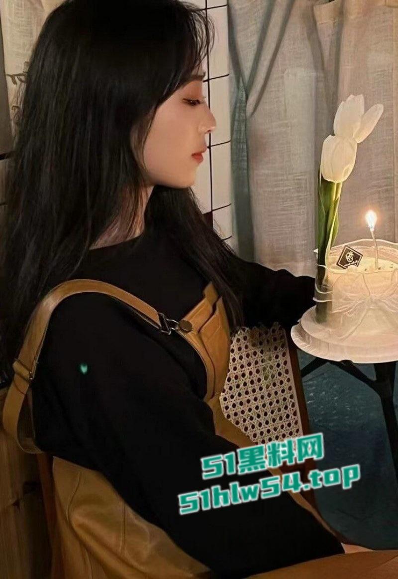 浙江台州26岁人妻【林丰雅】订婚后备孕期饥渴难耐,偷腥出轨被未婚夫发现后怒曝私拍!-6