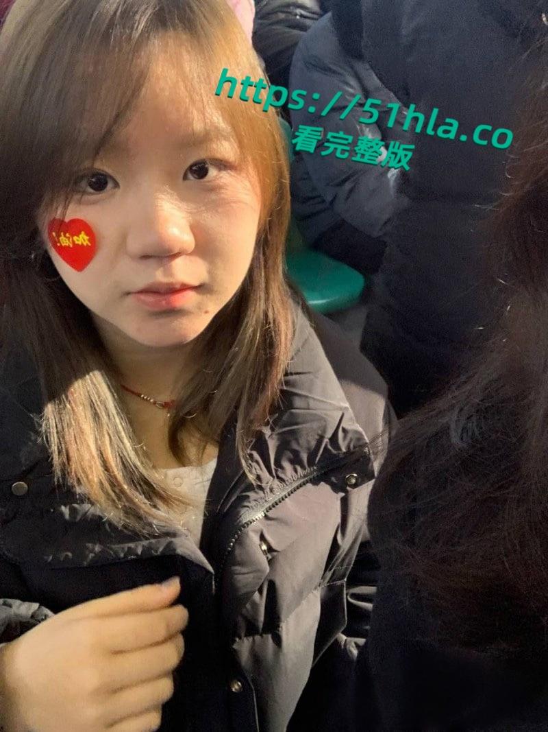 陕西商洛十九岁清纯大一学妹【吴睿尧】微胖母狗假期在家发情,遭炮友远程调教浑身写满下贱铭文!-2