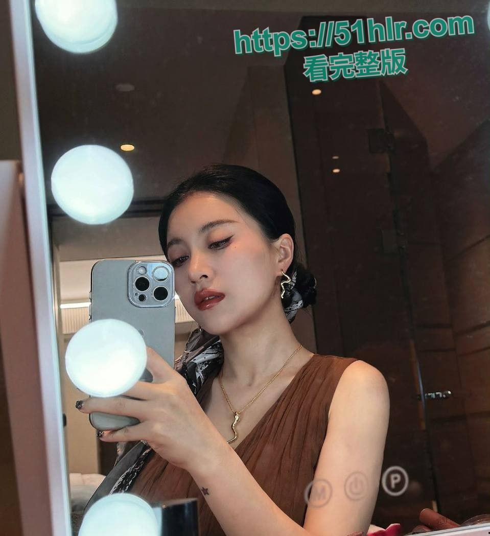 中国有嘻哈总导演【车澈】跌入桃花劫!与歌手【乃万】激吻、搂抱、开房做爱曝丑闻!诚挚道歉却难掩罪行-21