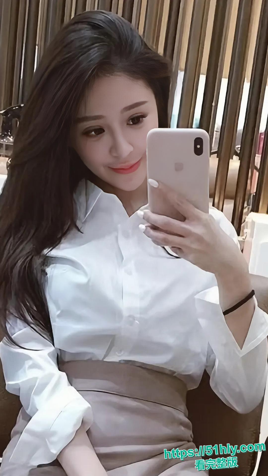 台湾护理系女神谢侑芯猝逝 警方疑谋杀扣查黄明志 从白衣护士天使到火辣性感网黄 真是红颜薄命啊!-9