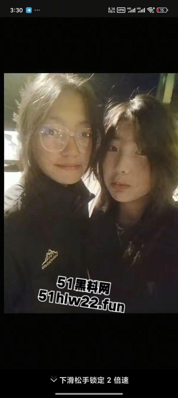 瓜友网聊西藏清纯妹,大眼撩人身材一流被网友拿裸照威胁,背着男友自慰裸聊实在太刺激了。-4