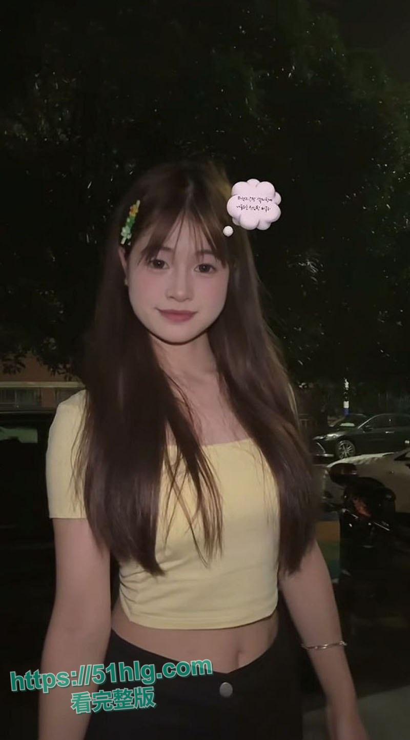 【安徽】00后极品嫩妹【张艳明】和男友私密激情!各种性爱姿势撩人心弦, 反差感爆棚-1