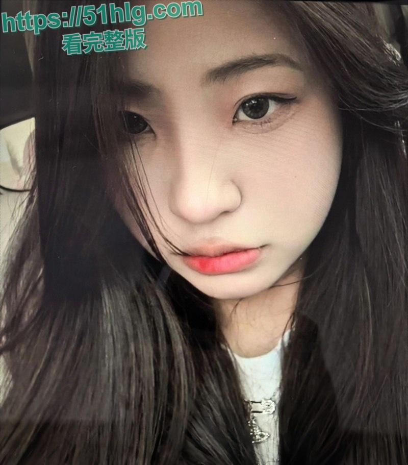 【河南许昌】人妻【刘莉莉】生活大曝光!火辣身材配白嫩皮肤,主动骑乘老公大鸡巴,户外露出车内口爆 淫荡到极致!-5