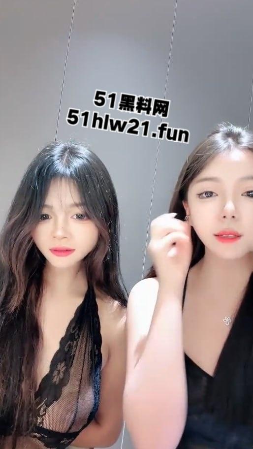 劲爆!淫荡女模带闺蜜酒店共侍金主,一舔一吸混合输出爽得大哥差点销魂升天!-7