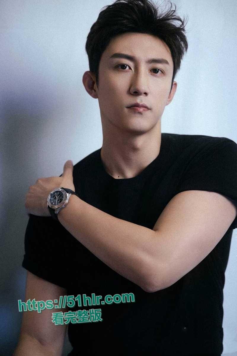 顶级明星【黄景瑜】的性病丑闻炸毁娱乐圈!与女星【张艺上】做爱视频流出,前妻【王雨馨】8年网络敲击彻底撕开渣男真面目-3