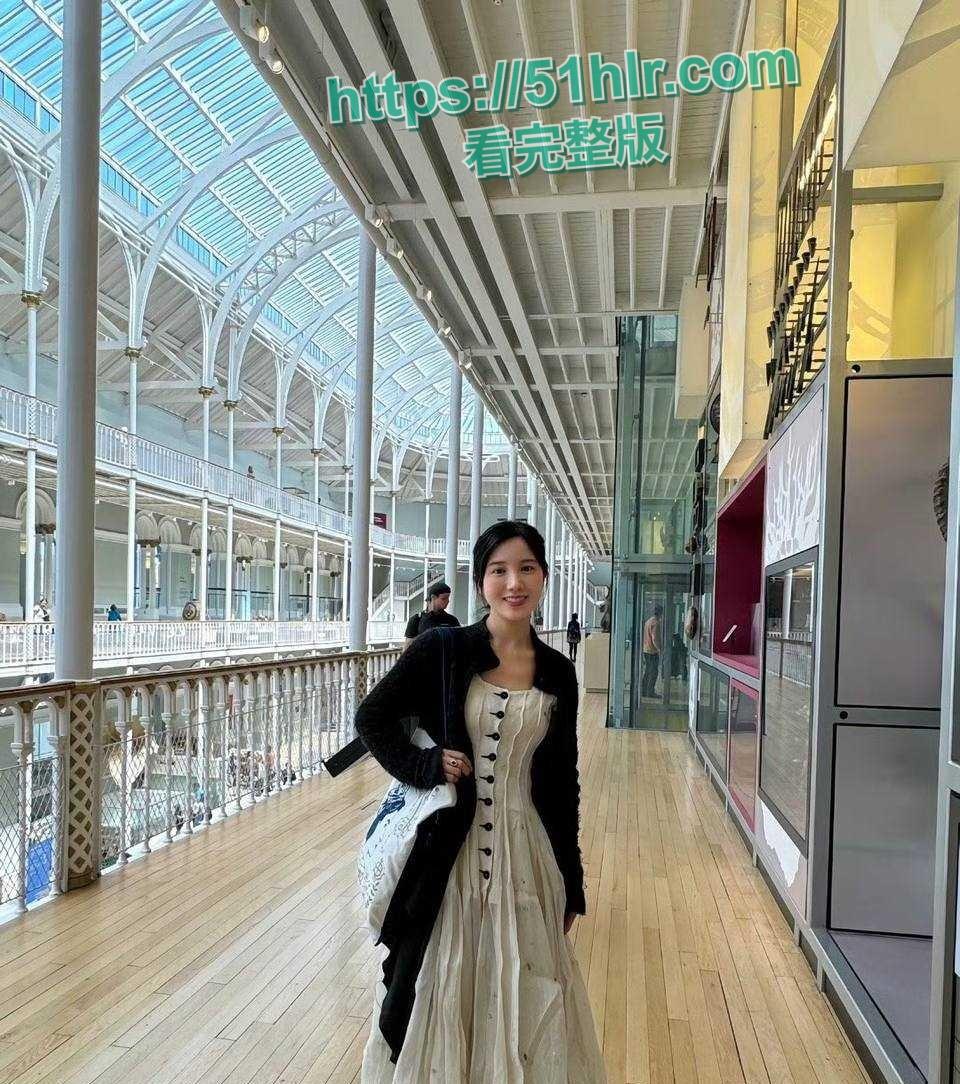 顶级明星【黄景瑜】的性病丑闻炸毁娱乐圈!与女星【张艺上】做爱视频流出,前妻【王雨馨】8年网络敲击彻底撕开渣男真面目-33