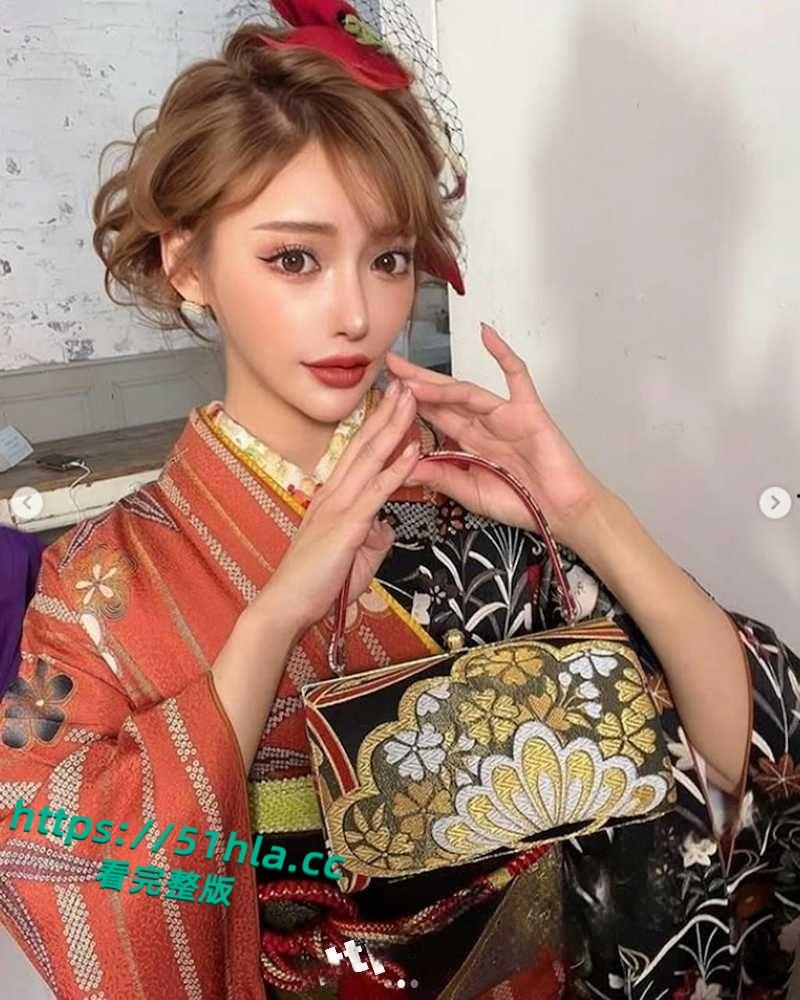 全网疯传韩国男团【周鹤年】买春丑闻，21万港元与AV女皇明日花绮罗4小时不限次数，不雅视频曝光后惨遭公司解约退团！-9