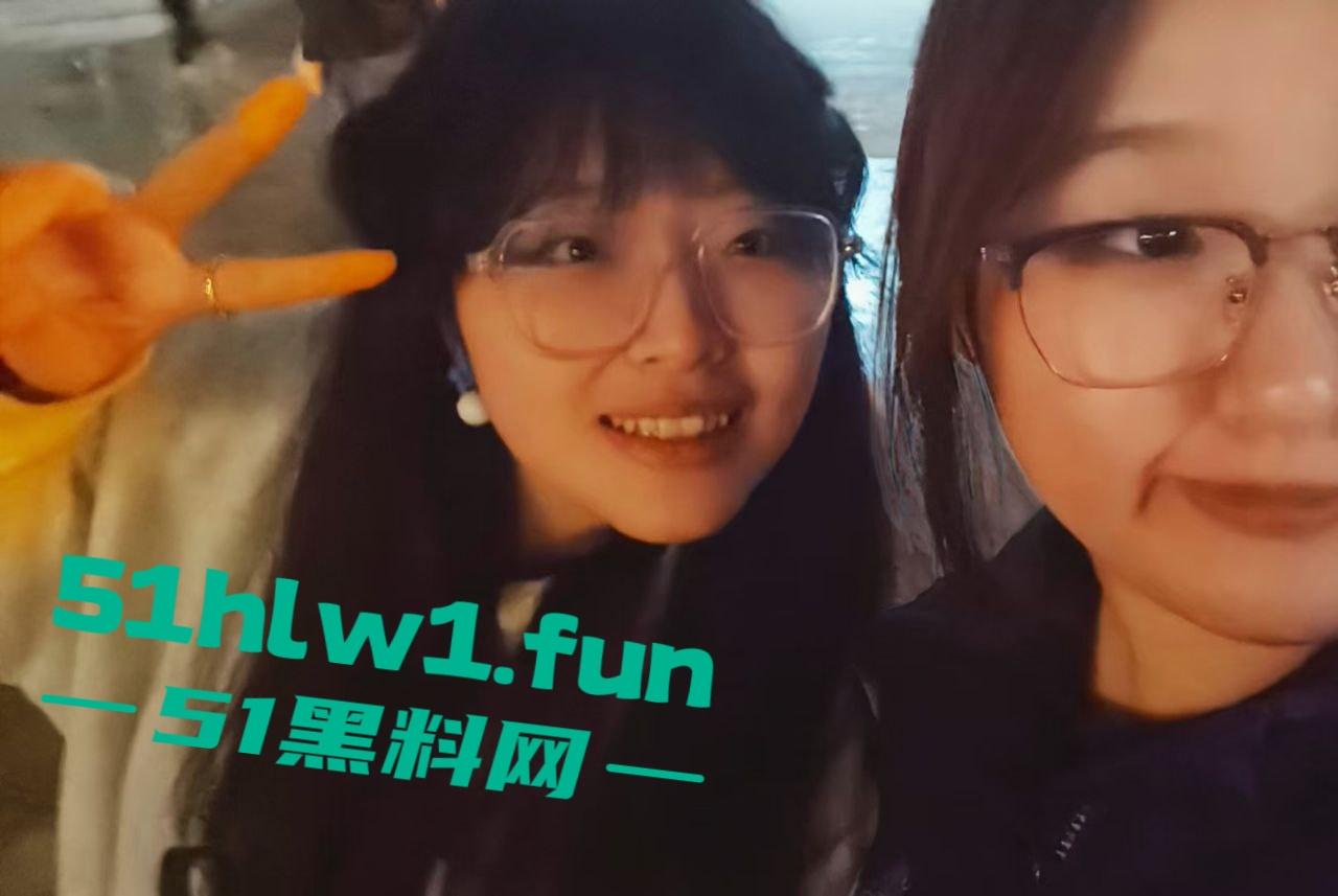 青海大学大一嫩妹【伍悦】露脸约炮视频被曝,粉嫩逼穴水润多汁,口交骑乘样样精通。-5