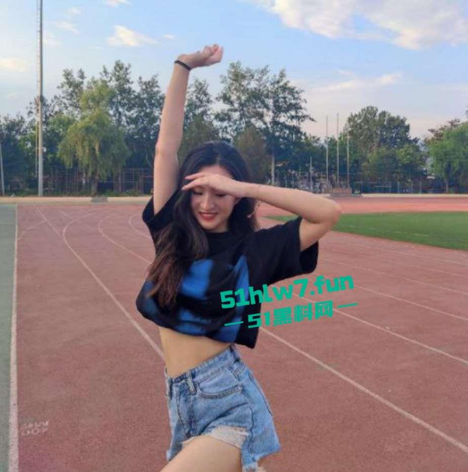 炸裂!大成佛山律所秘书【黄晓蕾】色诱主任上位,引发合伙人不满办公室大打出手。-6