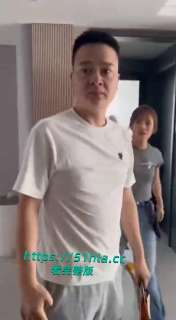 河南武陟王家二小姐大瓜,赵亮亮出轨小三假离婚证骗局曝光,原配暴打两人完整版视频流出!-6