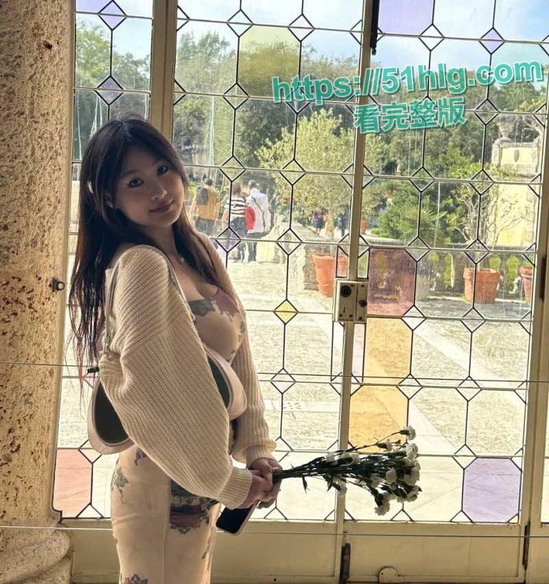 【厦门鼓浪屿】辣熟女老板娘【袁敏】风流史!与大屌炮友激情碰撞,连干三天,直教猛男双腿发软-1