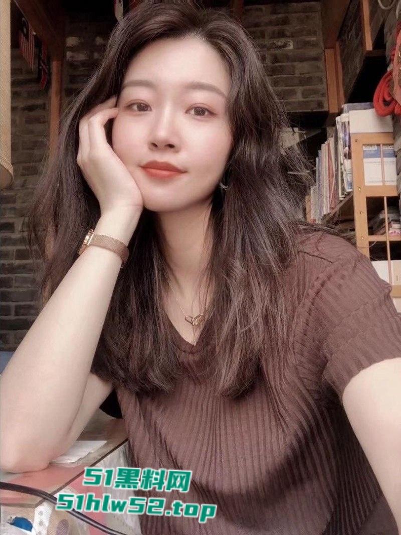 玩的就是真实,贵州毕节气质美女【王雅琪】KTV团建后被同事带到酒店暴操,淫骚浪叫反差至极!-1