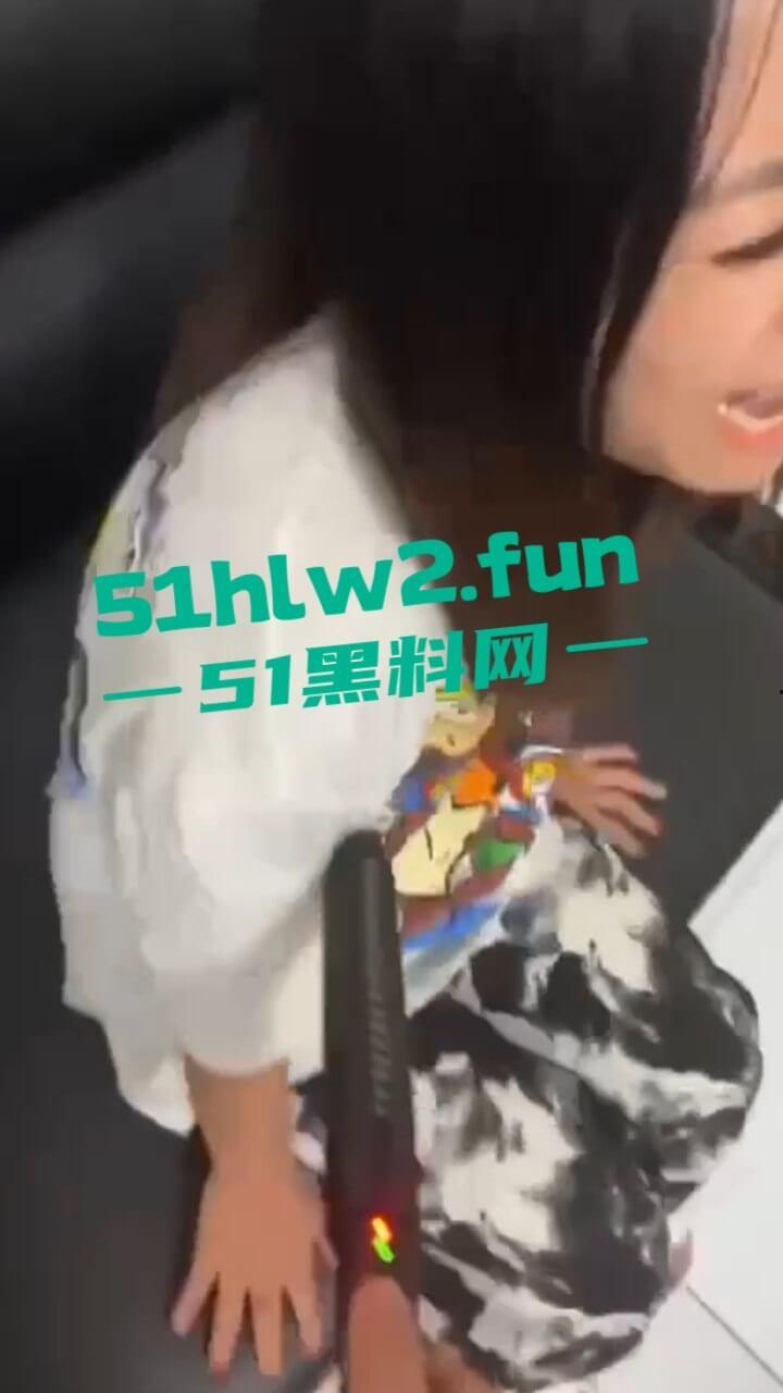 园区猪仔真实近况,绑架后只有受虐的份,电击殴打口吐鲜血境外没有高薪工作,只有无尽的折磨。-1