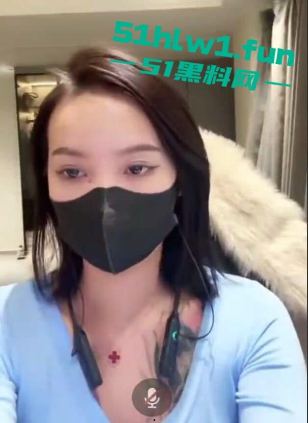 抖音网红【糊涂小y】极品身材大奶尤物,抖音直播勾引大哥,再换其他平台大尺度擦边,真空大奶乳头嫩穴清晰可见。-2