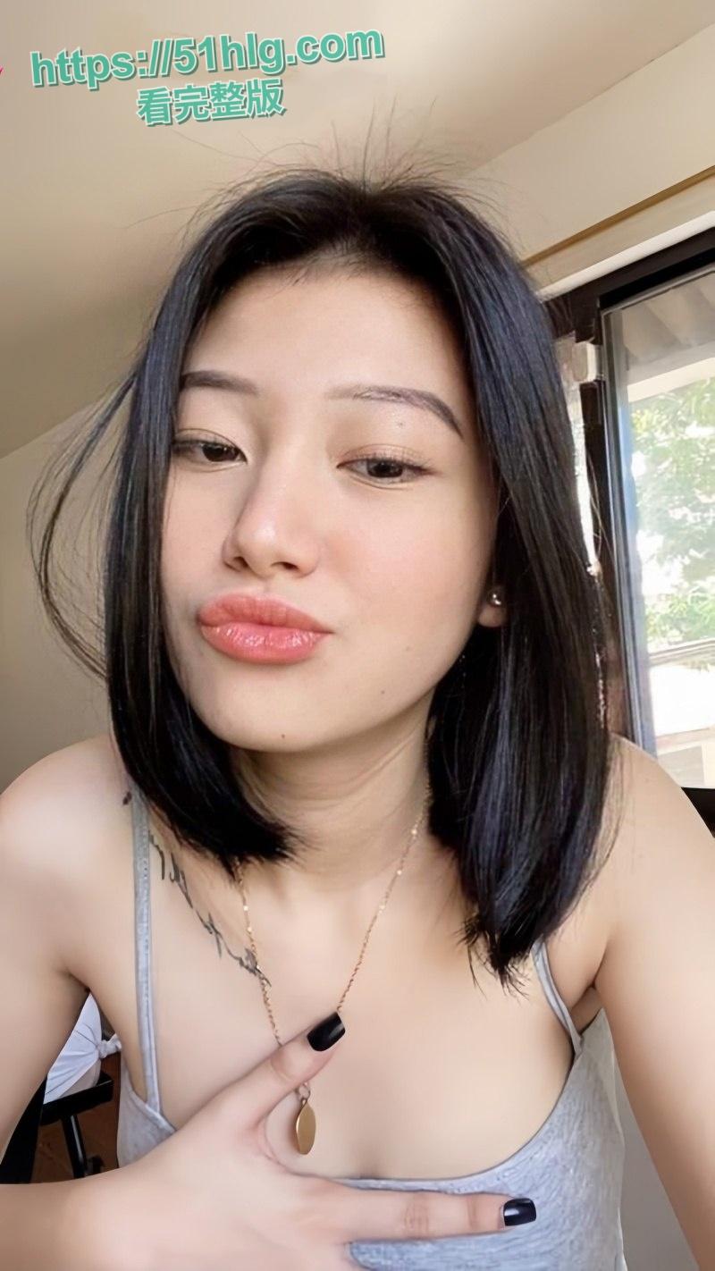 【缅甸】女神与男友淫乱视频火爆网络!性感小骚货在床上宛如淫荡母狗,娇小丰满,诱人至极-1