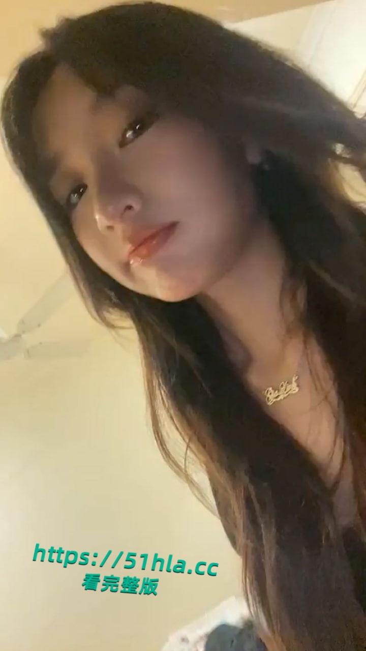 清纯女大学生，化身极品炮架被富豪各种玩弄，露脸口交无套后入，紧滑粉穴引爆欲望！-4