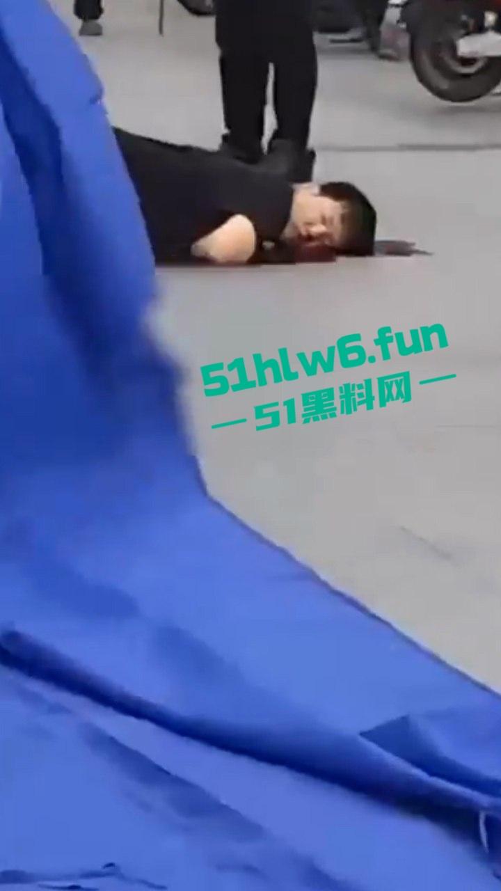 无能社会男报复社会,心生不满拉人垫背,在浙江绍兴大唐无差别连杀四人后疯狂逃窜。-8