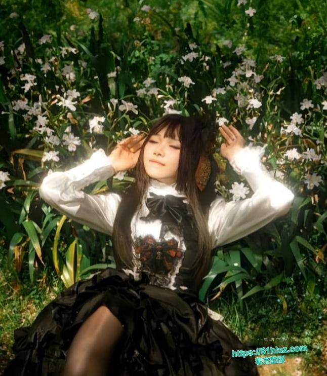 推特甜美福利姬草莓羽衣 化身八重神子发情开干 粉嫩奶子穴全露 坐在粗壮肉棒上疯狂猛骑-3