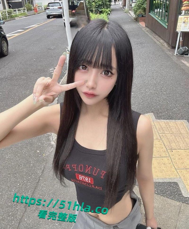 日本高颜值小网美露脸性爱视频，极品身材一览无余，大奶抽插中猛烈晃动淫叫震天！-4