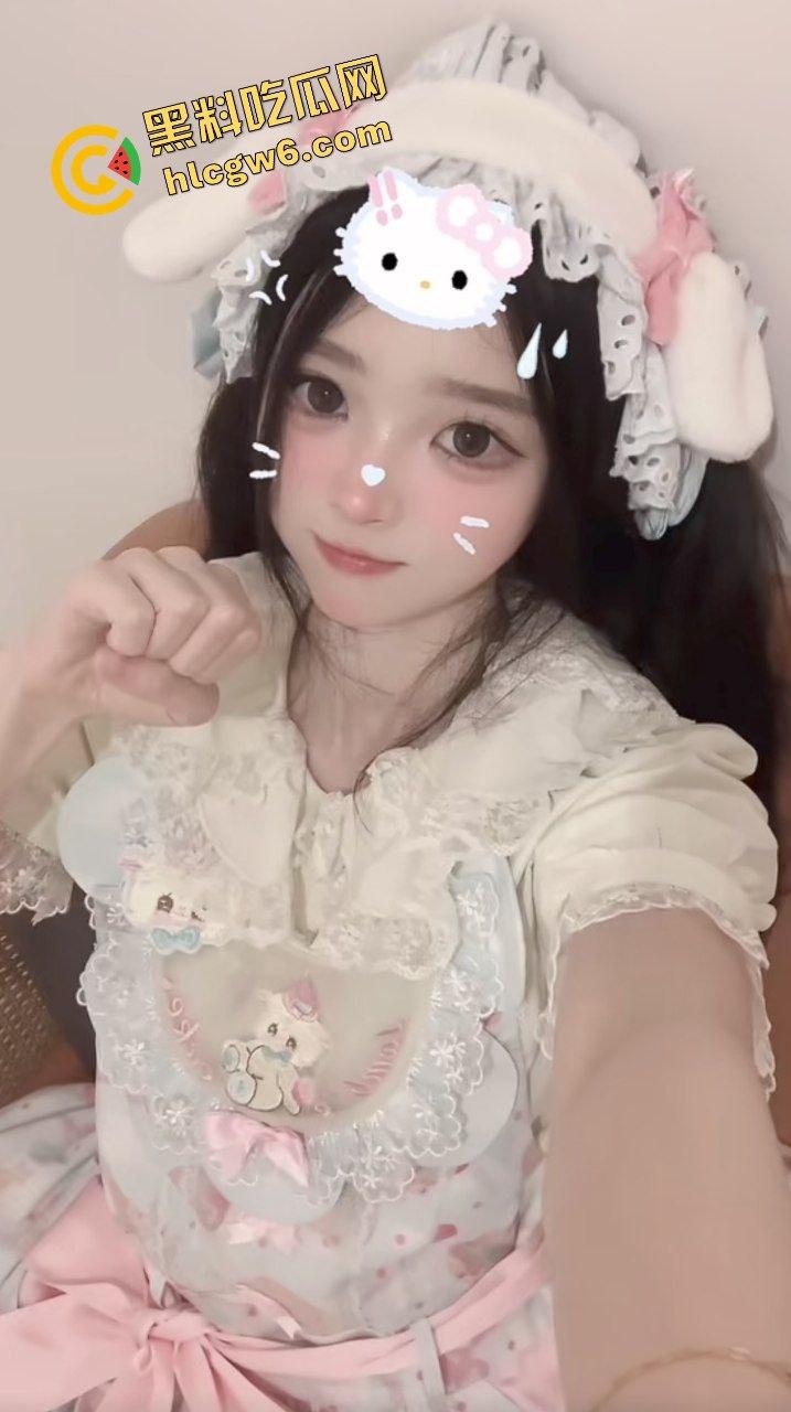 炎黄职业大专洛丽塔反差纯欲少女『豆含怡』约炮单男大哥 裙子没脱就暴力操逼娇喘!原创曝光流出!-3