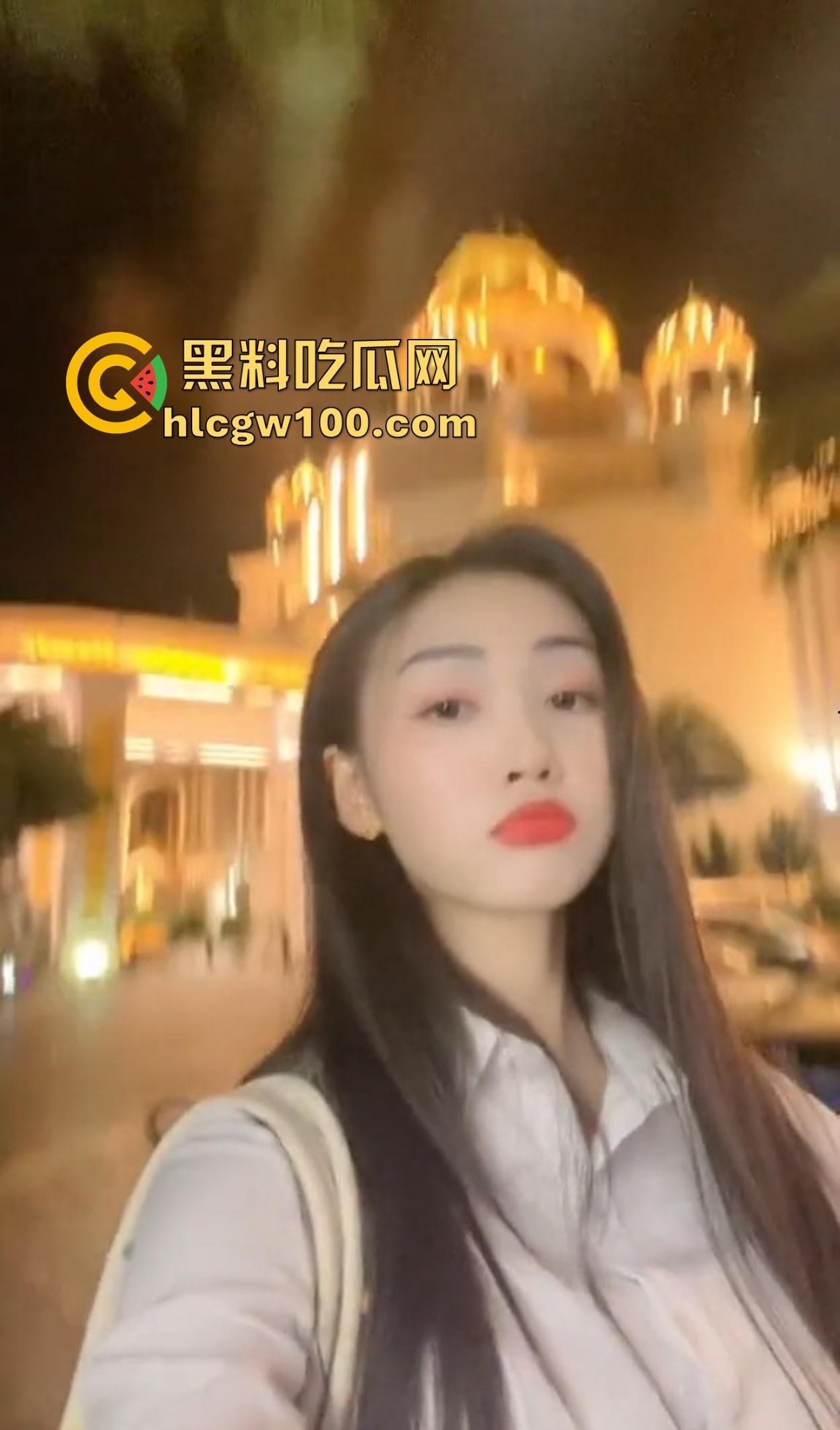 缅甸小姐姐的日常曝光,下班后颜值在线可甜可辣,生活不仅是开火车,瓜友速来当评委,看看缅甸妹子美到几分!-5