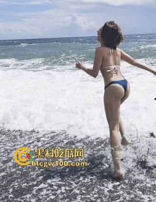 承德职场舔狗极限操作 废柴老公为升职,亲手麻醉老婆送领导迷奸玩,自己旁边伺候递纸巾,看的出来真想升官!-1