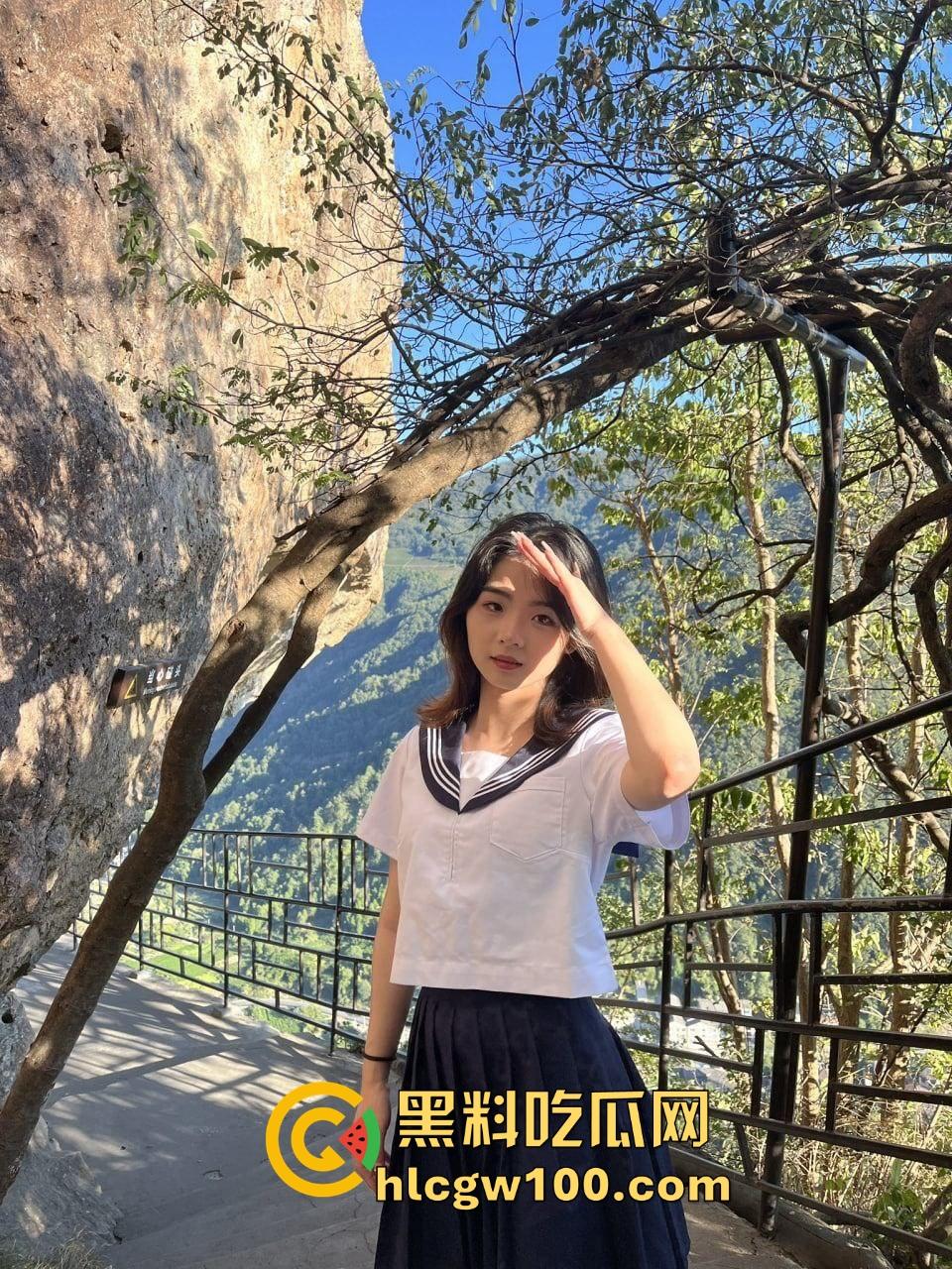 四川绵阳骚货【姜文文】分手后仍约炮 前女友成专属炮友 每天自慰两次高潮还跪舔鸡巴求草!-4