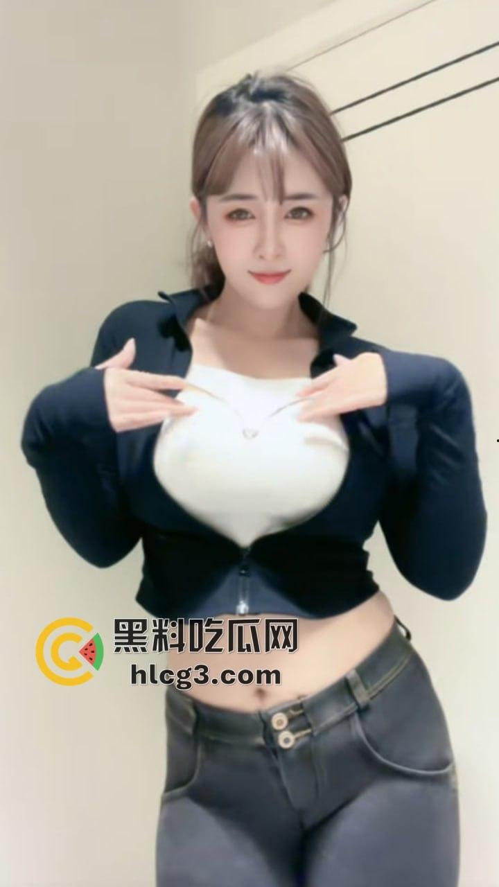 抖音极品美女网红『鱼鱼』万元裸聊定制视频震撼流出!高颜值御姐尺度大突破,脸穴同框疯狂自慰曝光!-9