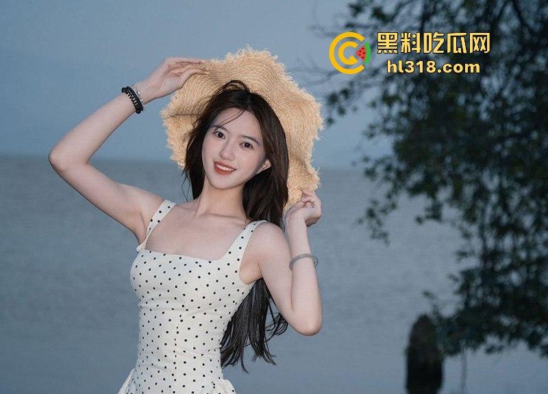 海角乱伦,跳蛋玩弄女儿骚穴,巨乳摇晃狂揉,爽到浑身抽插浪叫不止!我也射了好多给她!-2