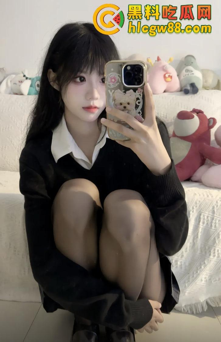 抖音云南24岁『每天存一块』发骚照钓金主,结果遭遇变态SM,塑料袋窒息爱捆绑调教,逼卖不成反被虐!-5